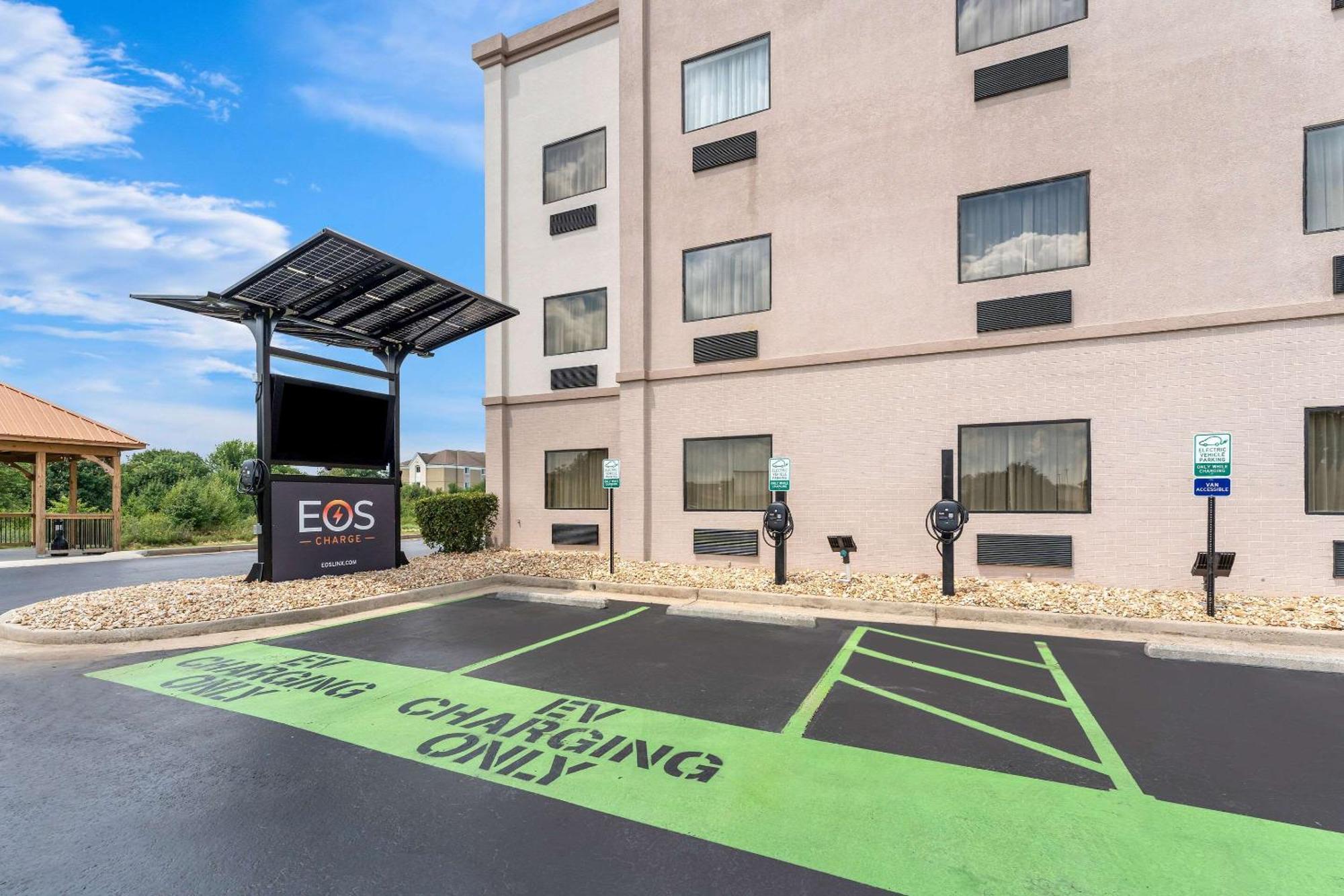 Comfort Suites Near Robins Air Force Base Warner Robins Bagian luar foto