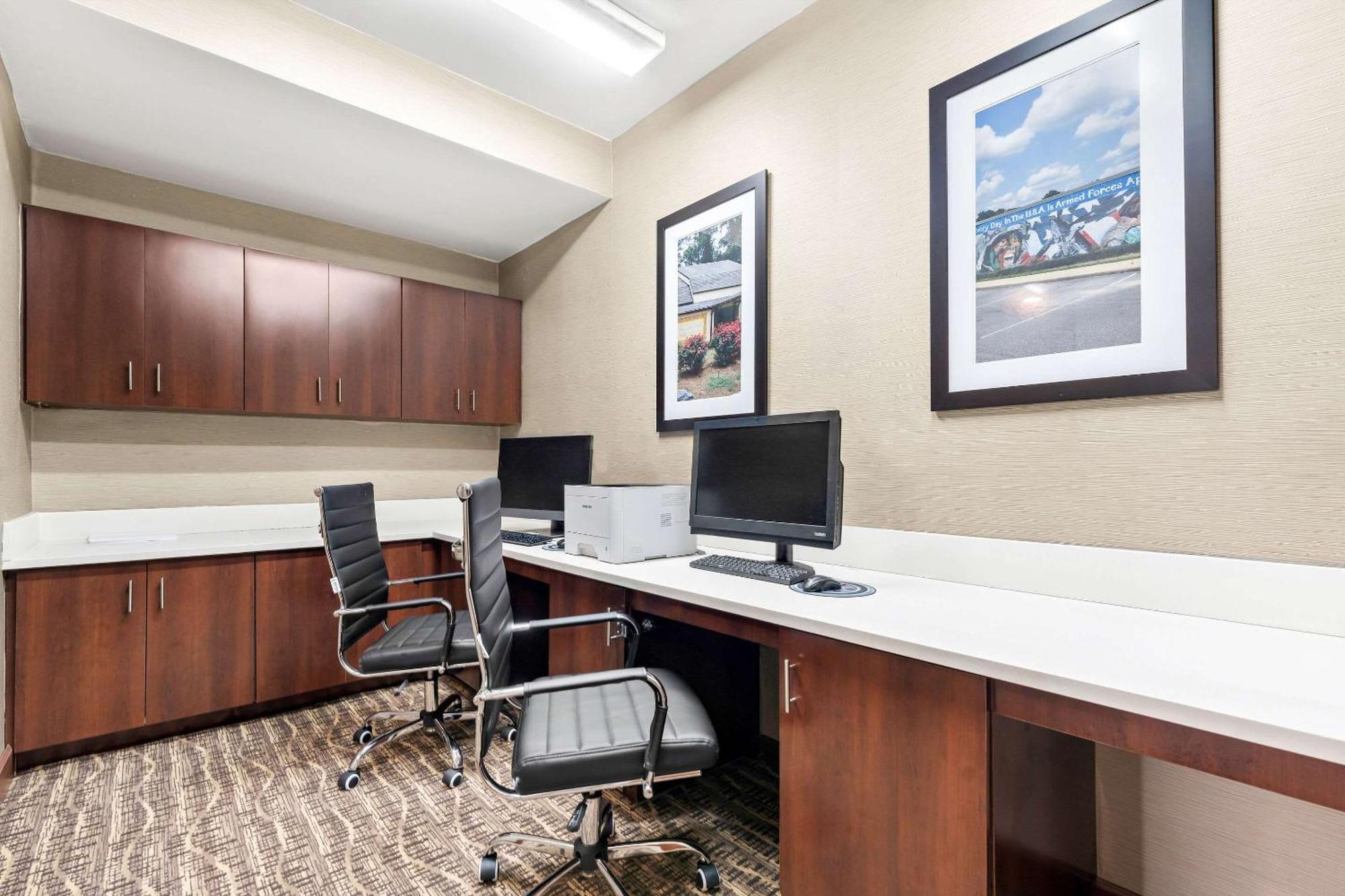 Comfort Suites Near Robins Air Force Base Warner Robins Bagian luar foto